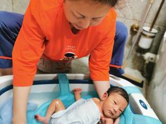 -爱月宝月嫂·育儿嫂(哈尔滨总店)