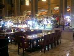 -舜耕山庄四时万和自助餐厅