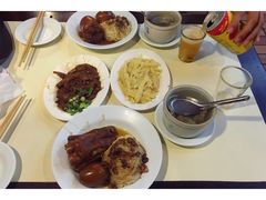 -阿水狮猪脚大王(台中公园店)
