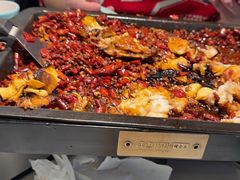 -江边城外烤全鱼(世茂广场店)