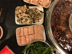 -邓莽子老火锅(中兴路总店)