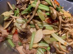 干锅茶树菇-陈江波老鸭煲(化工路店1号店)