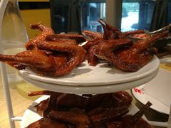 -粤小馆(天安云谷店)