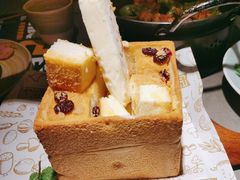 面包故事-厨创东北传家菜(信义坊店)