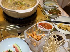 -如一鸡鲍鱼·粤式煲汤(长泰广场店)