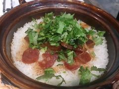特色腊味煲仔饭-百年果林椰子鸡(中洲店)