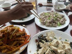 -老山记海城馅饼大酒店(振兴小区店)