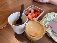 -Fridi Patisserie Cafe