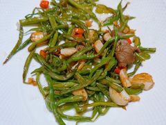 -石榴红了·非遗酥皮烤包子·新疆菜(瑞豪店)