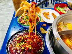 -马路边边·成都串串(翠柏路店)