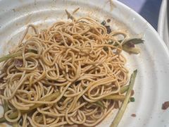 -肥肥虾庄·金牌油焖大虾(汉口城市广场店)