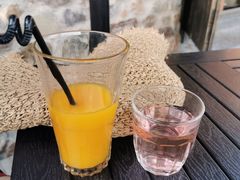 柳橙红茶-云端咖啡(古北水镇景区店)