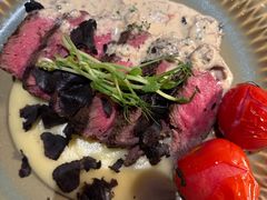 -JINNS锦时 steak&pizza(浸信会礼拜堂旧址店)