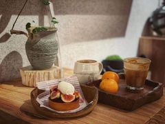 -觅见咖啡馆(艺展中心店)