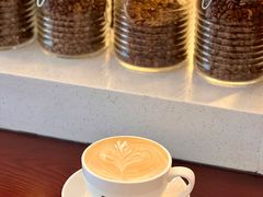 -Café Monson