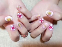 -睫乐园•睫公馆•美睫美甲沙龙