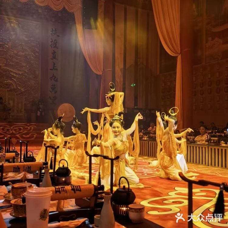 在重庆，吃了顿“宫廷御宴”是什么体验？