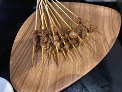 -何师烧烤Pro ·江湖川菜·小龙虾·精酿(太古里旗舰店)