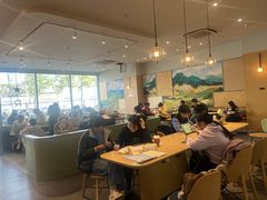 -星巴克臻选(华堂·新辰汇店)