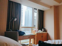 -维也纳酒店(成都春熙路李家沱地铁站店)