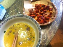 -洞庭土菜小炒馆(易发广场店)