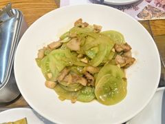 -黄泥岗·地道湖北菜(奥特莱斯店)