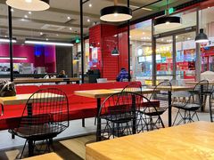 大堂-肯德基(龙之梦购物中心店)