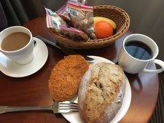 -上海浦东假日酒店
