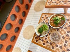 -CowCow其其·牛杂咖啡公司(六运店)