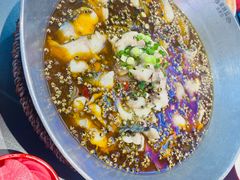-金鱼盆32年水煮鱼·18秒辣椒炒肉(京西大悦城店)