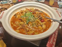 -魏铭鱼头捞饭(晋阳路店)