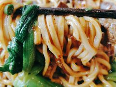 -方铲铲·成都板凳面(滨江银泰店)