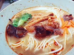 招牌牛三宝粉-百春原湖南牛肉粉(百联世纪店)