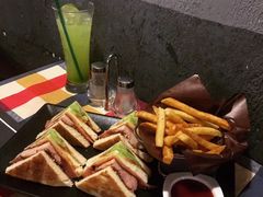-遇见西木美式餐厅(体育路店)