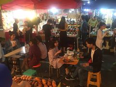 -吴山路夜市