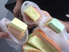 -詹爷爷乌节路街头冰淇淋