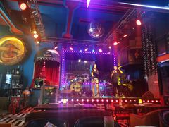 -Famous肥猫墨西哥音乐餐吧(五棵松华熙LIVE店)