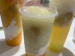热芝芝金凤茶王-喜茶(上海打浦桥日月光gelato lab+店)