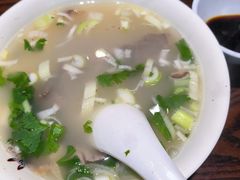 滋补驴肉汤-王记驴火河间驴肉火烧(长青店)