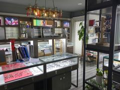 -视野联行眼镜蔡司·依视路官方授权店(顺城店)