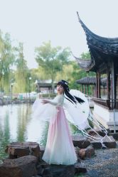 -洛水阁·汉服妆造体验馆(山塘街店)