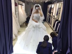 -予白婚纱礼服馆