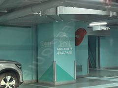 -环球港-停车场