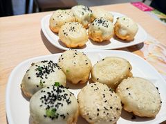 -小杨生煎(黄河路美食休闲街店)