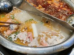 -肖肖酸萝卜鱼火锅(总店)