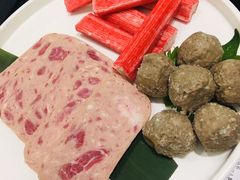 -红鼎豆捞·非遗鲍皇汤火锅(宝丰路店)