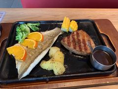 -必胜客(欧亚卖场店)