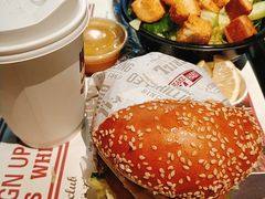 -The Habit Burger Grill 哈比特汉堡(复兴soho店)