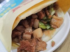 腊汁肉夹馍-晋宝章大同刀削面(和平里店)