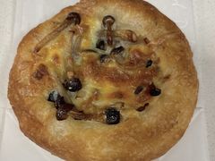 -VERIE BAKEHOUSE